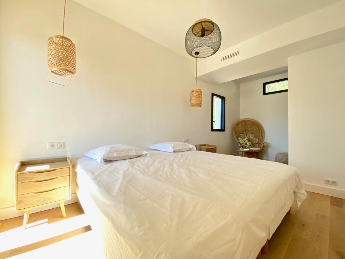 Villas De Standing Avec Magnifique Vue Mer Et Piscines Privees, Sagone 사공 외부 사진