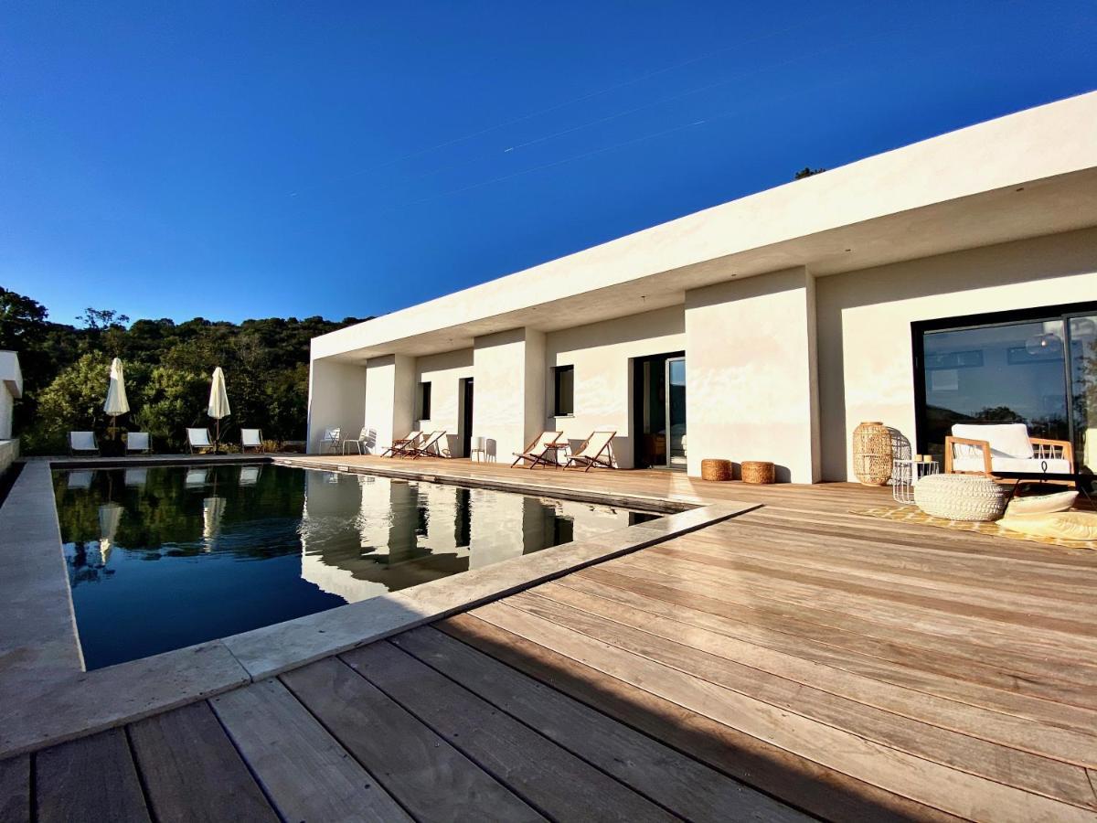 Villas De Standing Avec Magnifique Vue Mer Et Piscines Privees, Sagone 사공 외부 사진