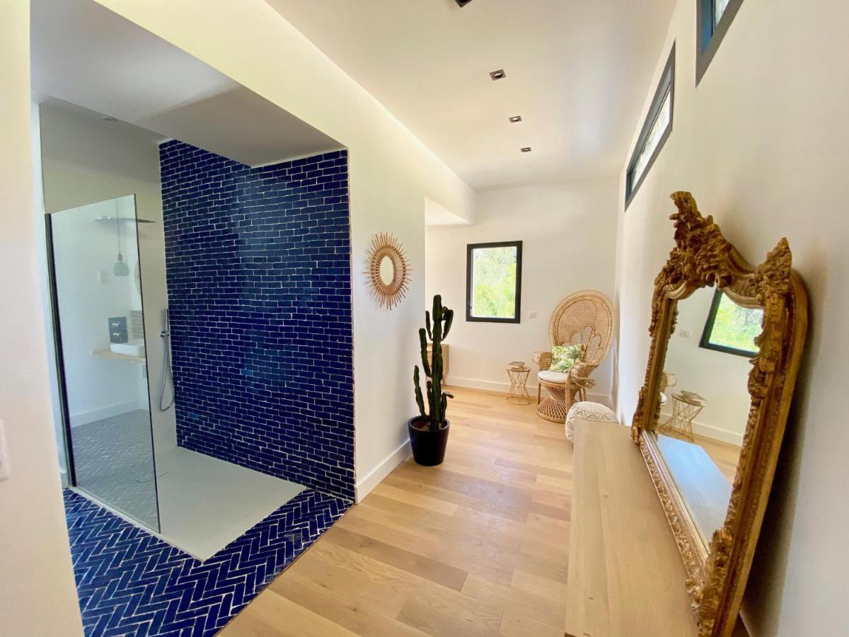 Villas De Standing Avec Magnifique Vue Mer Et Piscines Privees, Sagone 사공 외부 사진
