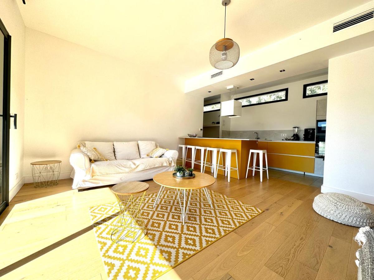 Villas De Standing Avec Magnifique Vue Mer Et Piscines Privees, Sagone 사공 외부 사진