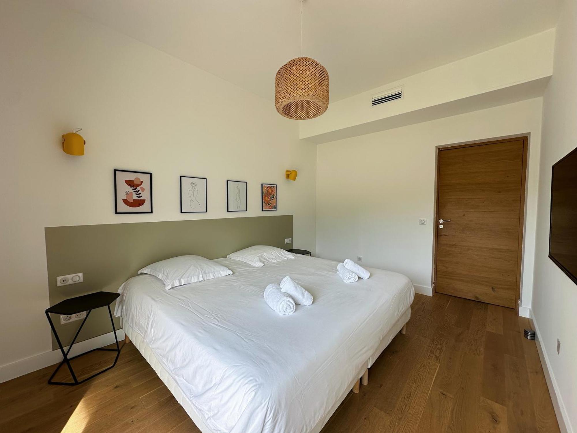 Villas De Standing Avec Magnifique Vue Mer Et Piscines Privees, Sagone 사공 외부 사진