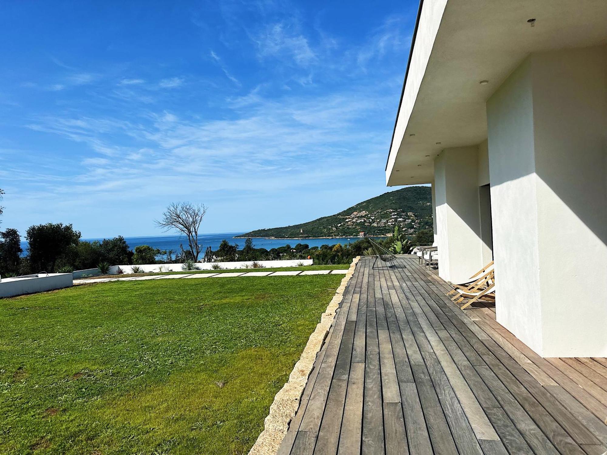 Villas De Standing Avec Magnifique Vue Mer Et Piscines Privees, Sagone 사공 외부 사진